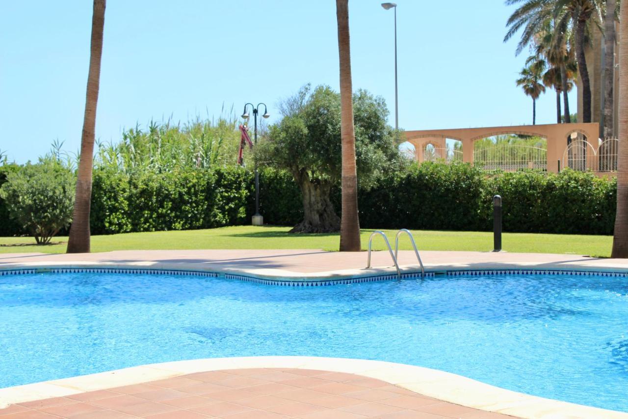Atico Con Piscina Privada En Primera Linea Apartment Denia Phòng bức ảnh