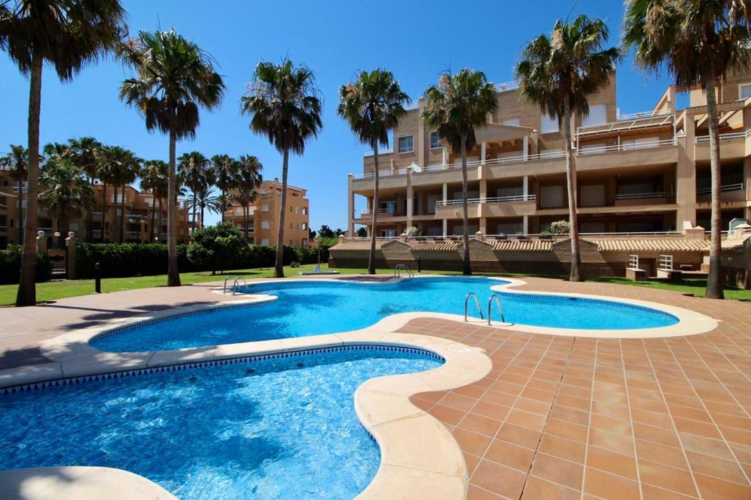 Atico Con Piscina Privada En Primera Linea Apartment Denia Ngoại thất bức ảnh