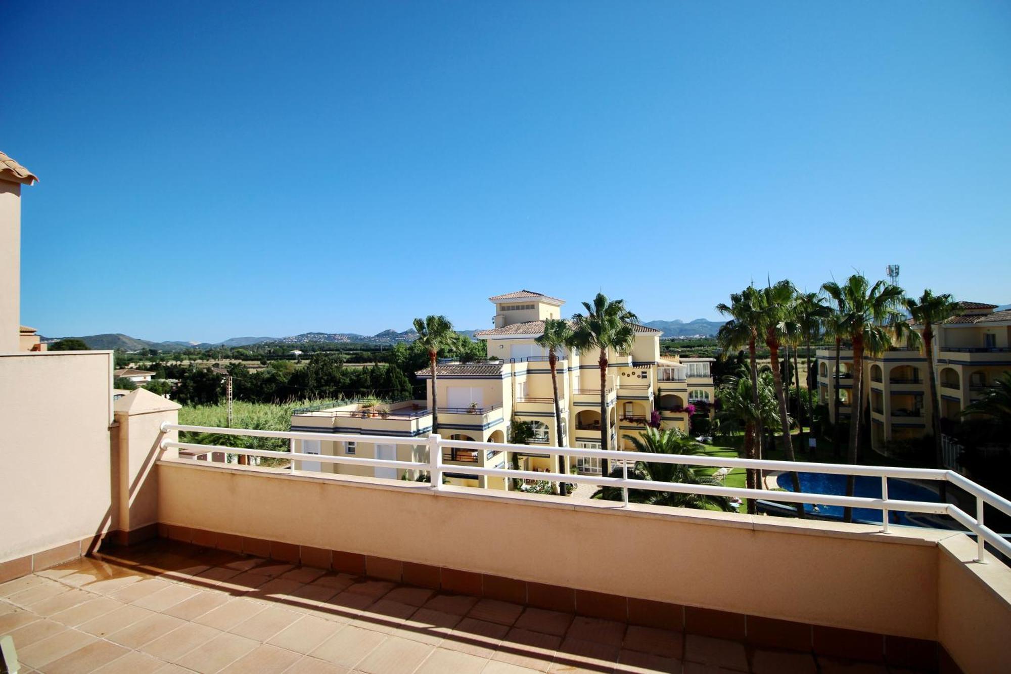 Atico Con Piscina Privada En Primera Linea Apartment Denia Phòng bức ảnh